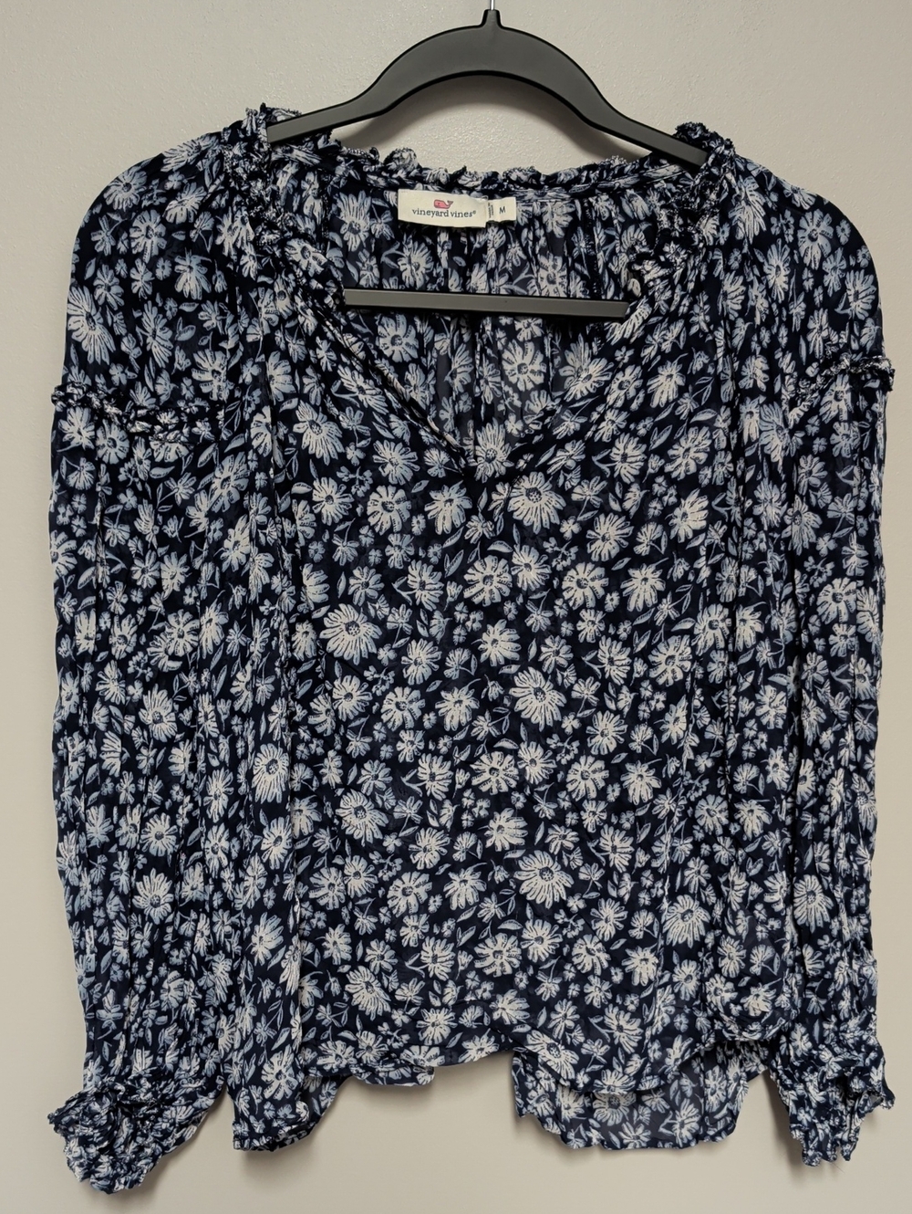 Vineyard Vines Navy and White Floral Peasant Top